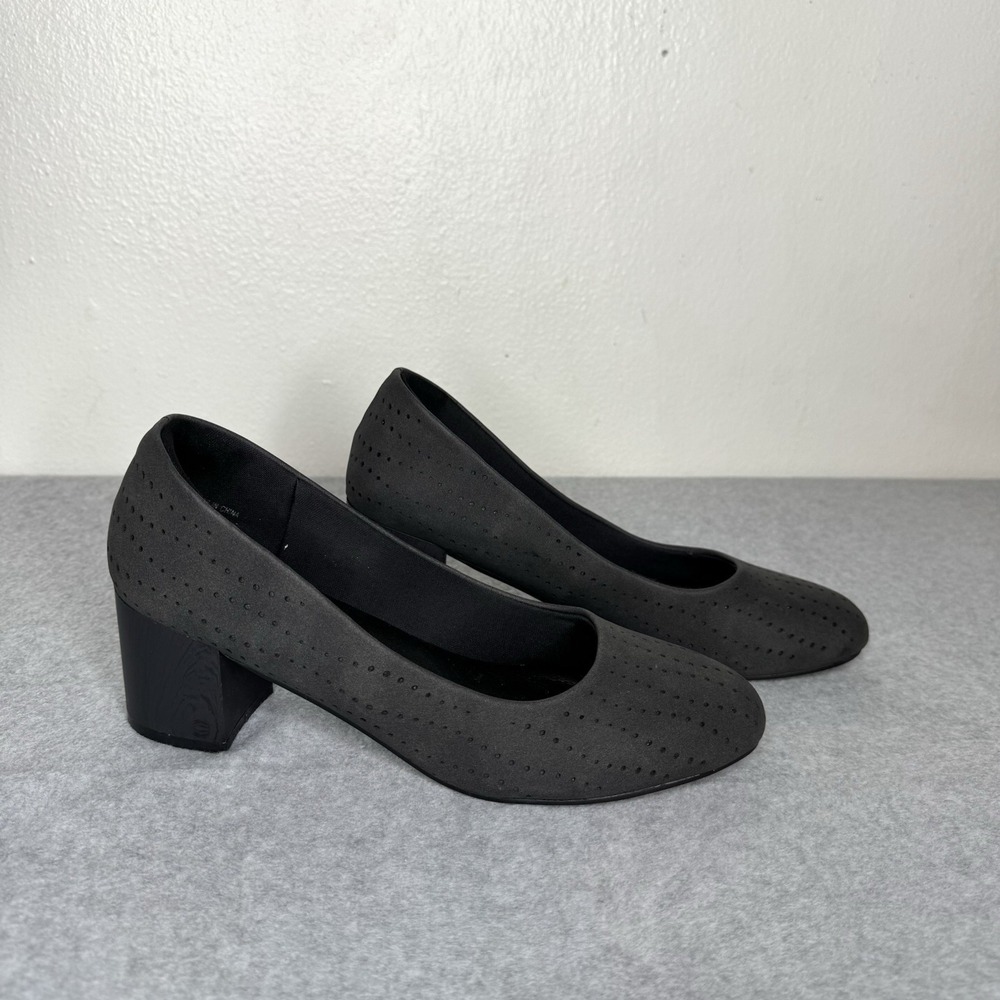 Benassal Black Heels Pumps Perforated Faux Leather Block Heel Size 9.5 Round Toe